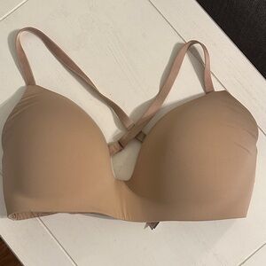 Victoria's Secret Nude‎ Bra size 36D